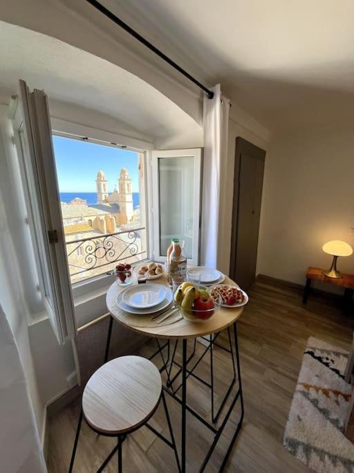 Appartement 2 Pieces Coeur De Bastia *